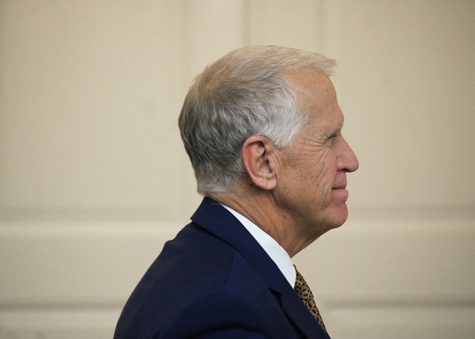 Senator Tillis says Putin is 'playing President Trump like a fiddle'