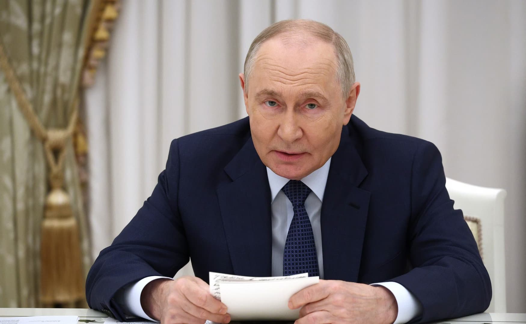 Putin: Rusya'yı yenmek, Rus halkını sindirmek imkânsız