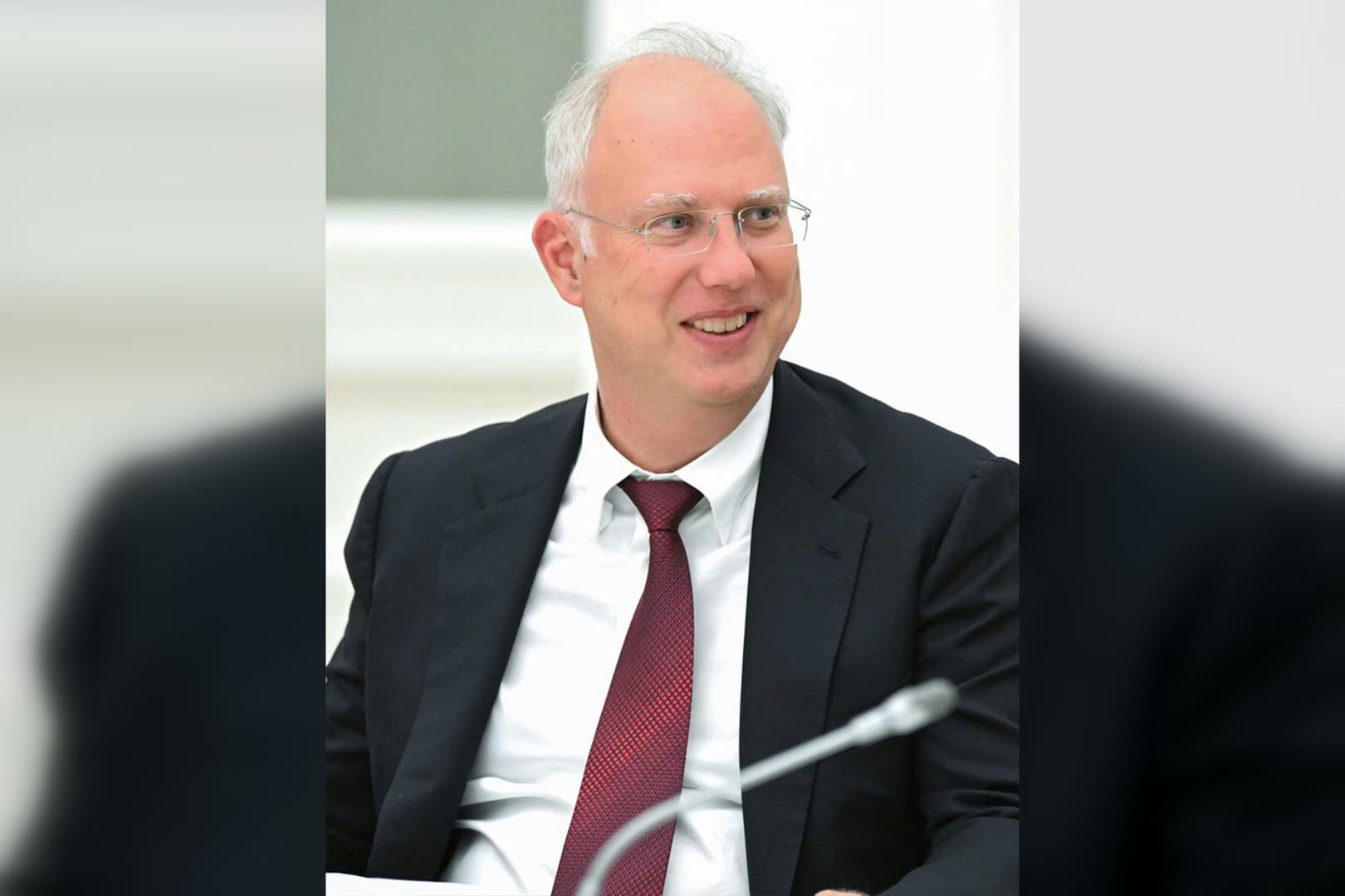دميترييف يصف تعليق عقوبات قانون غراهام بأنه «لحظة تاريخية حقا»