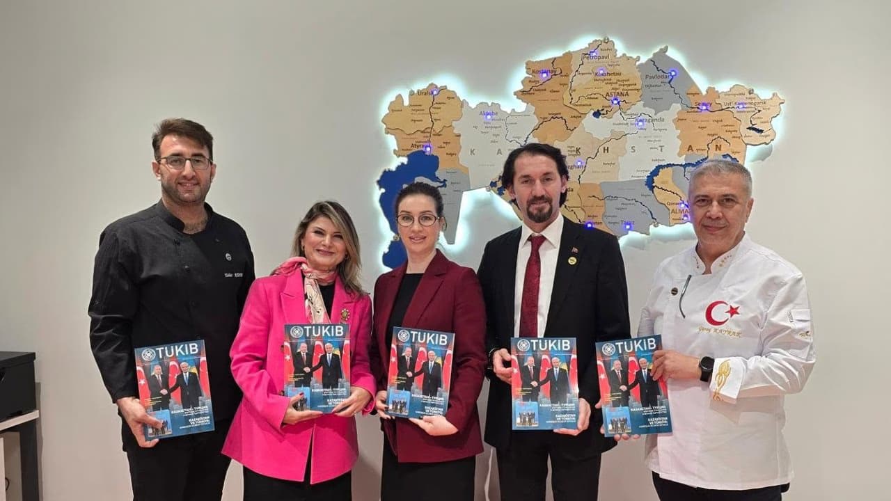 ASTAUfest-2026 jürisindeki Türk aşçılar Astana'da TÜKİB'i ziyaret etti