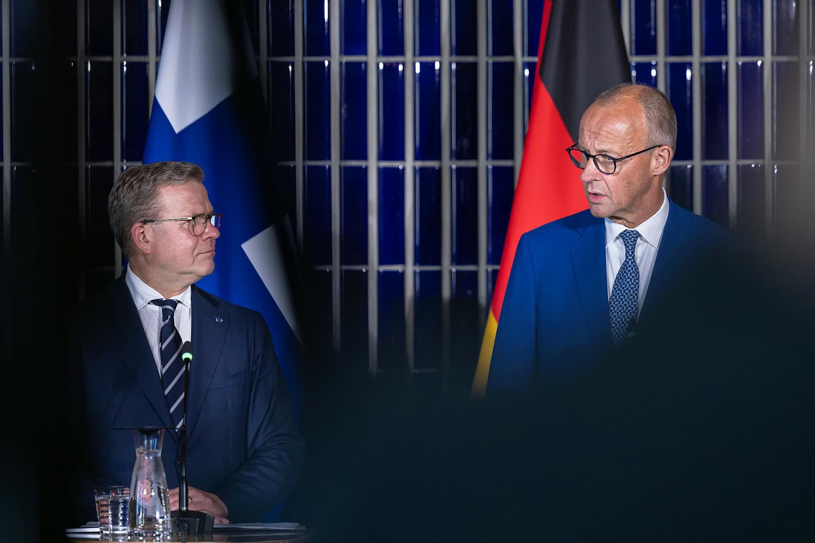 Мерц: Германия не пойдет на дизельную сделку с Россией и ужесточит санкции