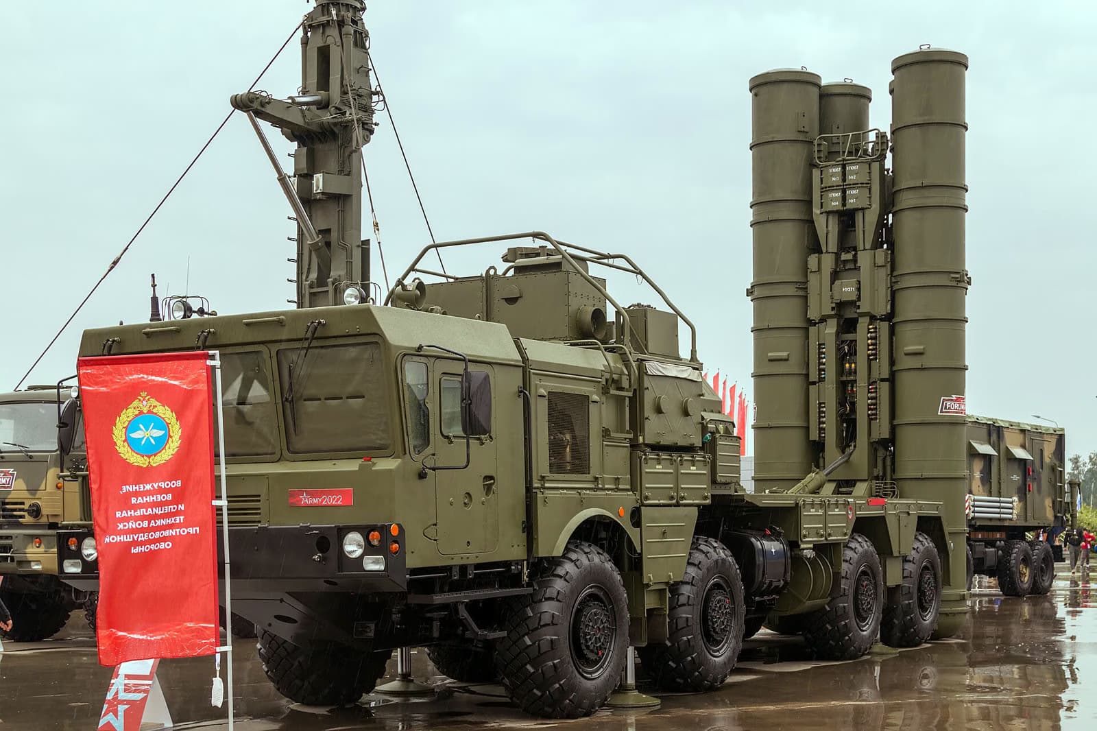Песков: перемещение турецких С-400 в дружественную России страну на повестке дня