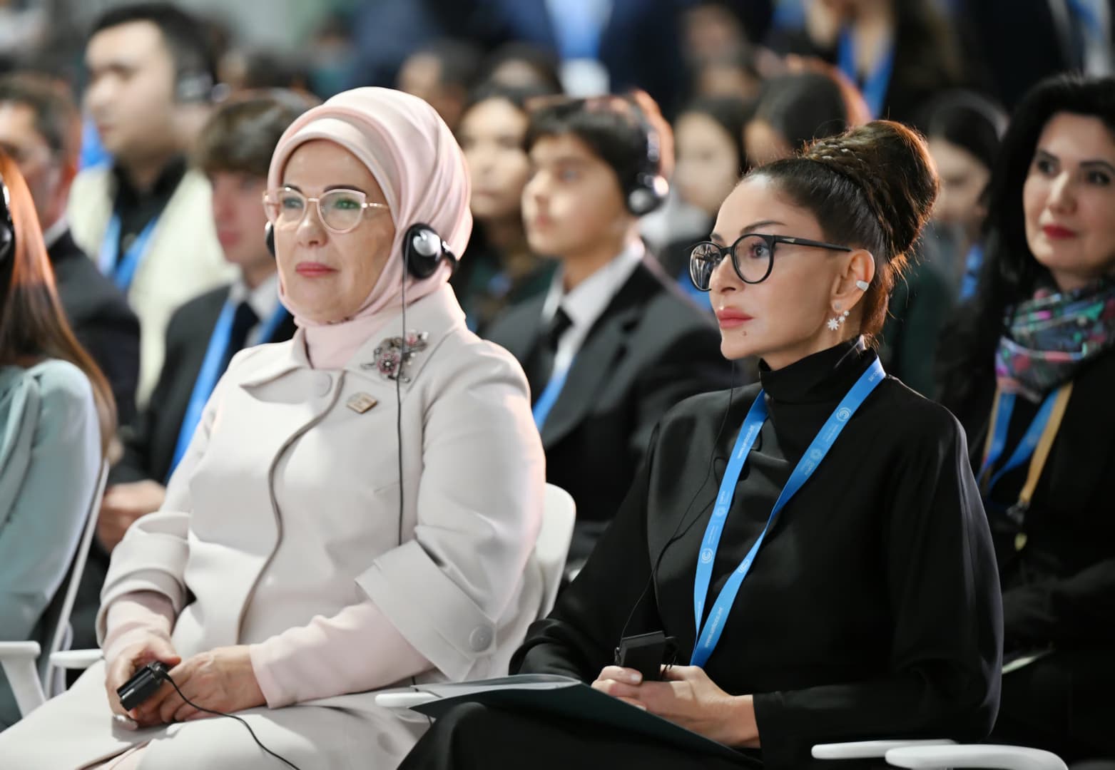 Emine Erdoğan calls in Samarkand to protect children in war zones