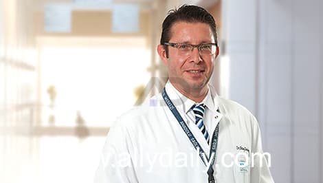 د. أوكتاي كارادينيز